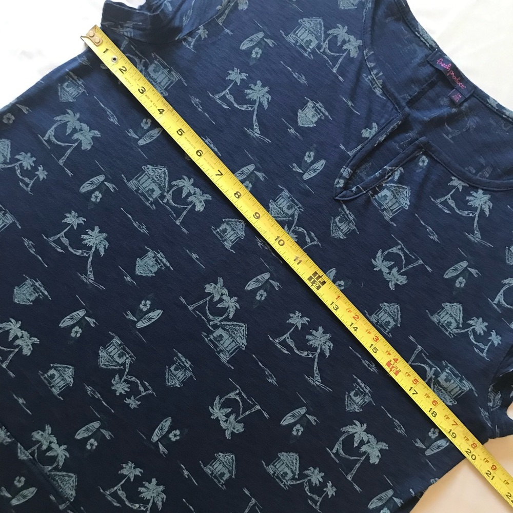 Fresh Produce Vintage Print Split Neck Tee Navy S - Picture 5 of 9
